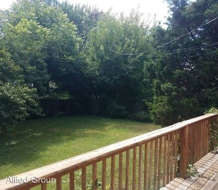 Building Photo - 230-230 Boiling Springs Dr