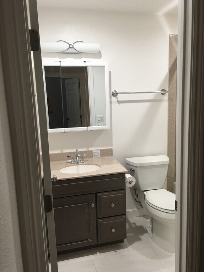 Foto del edificio - 3842 Westporter Dr