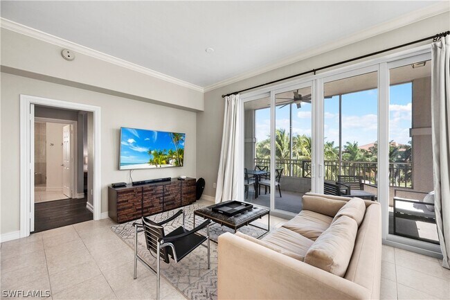 Foto del edificio - 2738 Tiburon Blvd E