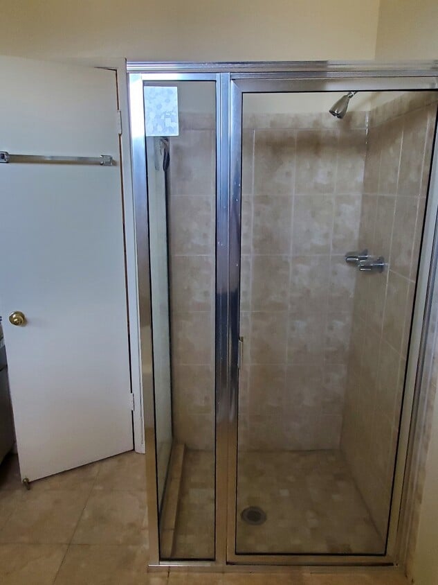 Separate shower - 7000 S La Cienega Blvd