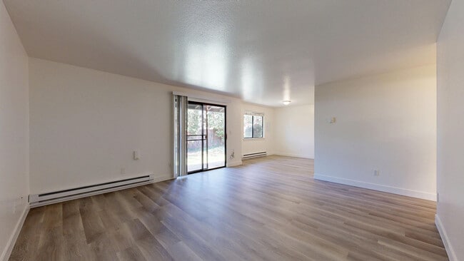 Interior Photo - Tualatin Heights