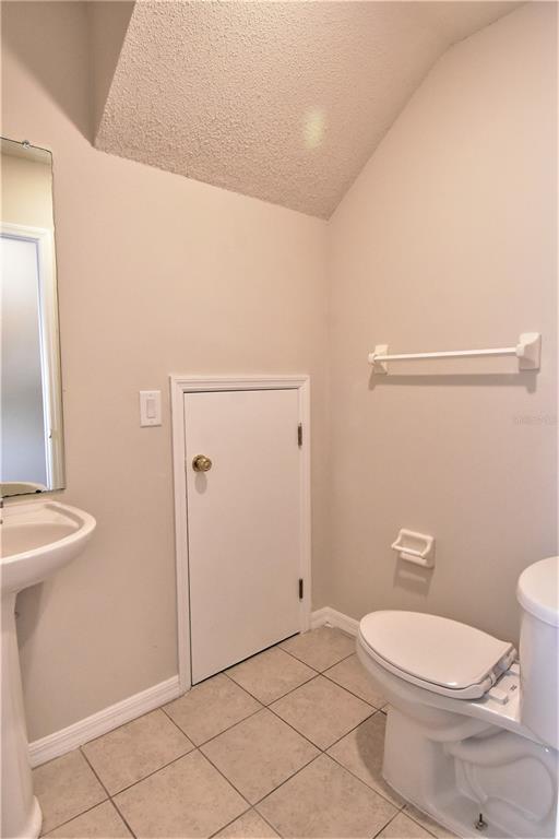 Building Photo - 2230 Fluorshire Dr