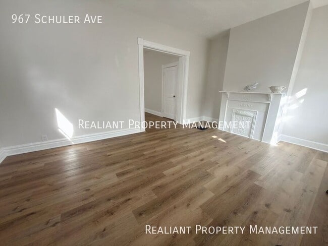 Photo - 967 Shuler Ave House