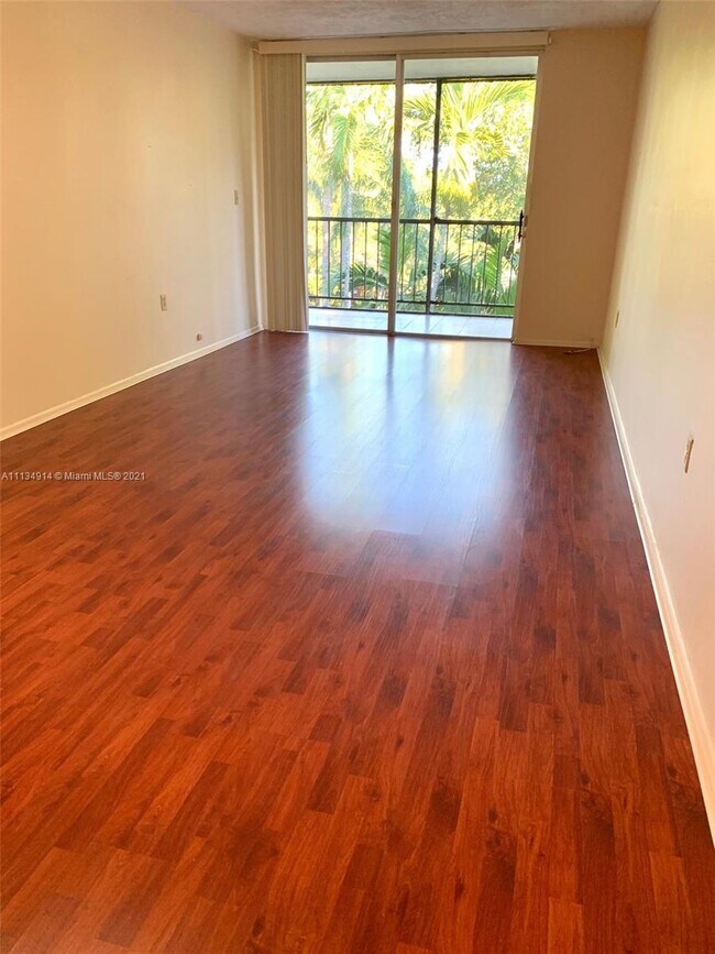 Foto del edificio - 7000 NW 17th St