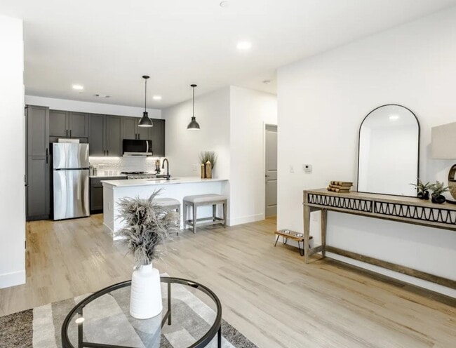 Interior Photo - Prairie Encore