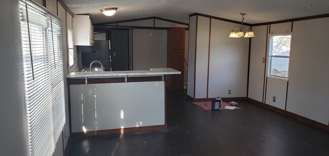 Building Photo - 800 Quacco Rd