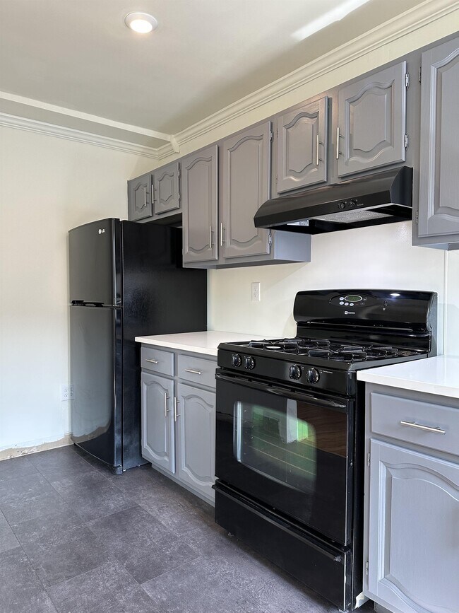 Foto del edificio - 8604 Bayard St