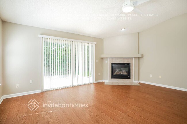 Foto del edificio - 1807 Moss Creek Dr