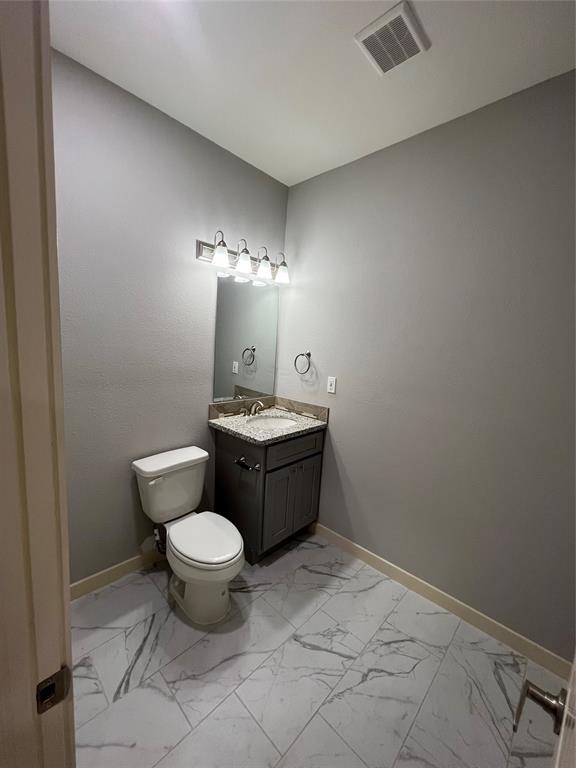 Building Photo - 5802 Twisted Pine Ct