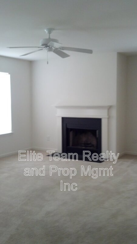 Building Photo - 111 Fairmont Cir