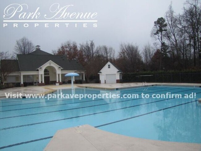 Building Photo - 18711 Ruffner Dr