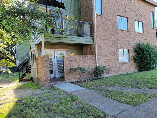 Foto del edificio - 9837 Walnut St
