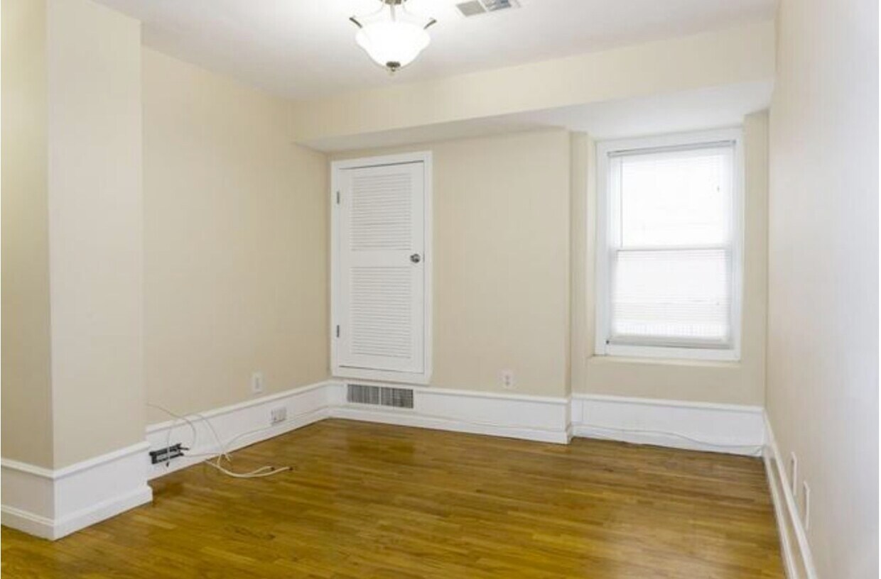 Foto del edificio - 792 Shawmut Ave