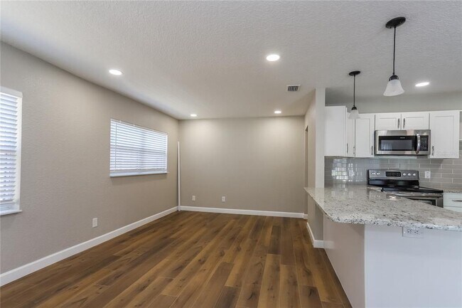 Foto del edificio - 7144 35th Ave N