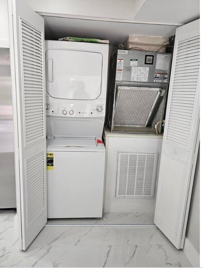 Foto del edificio - 4995 Sable Pine Cir