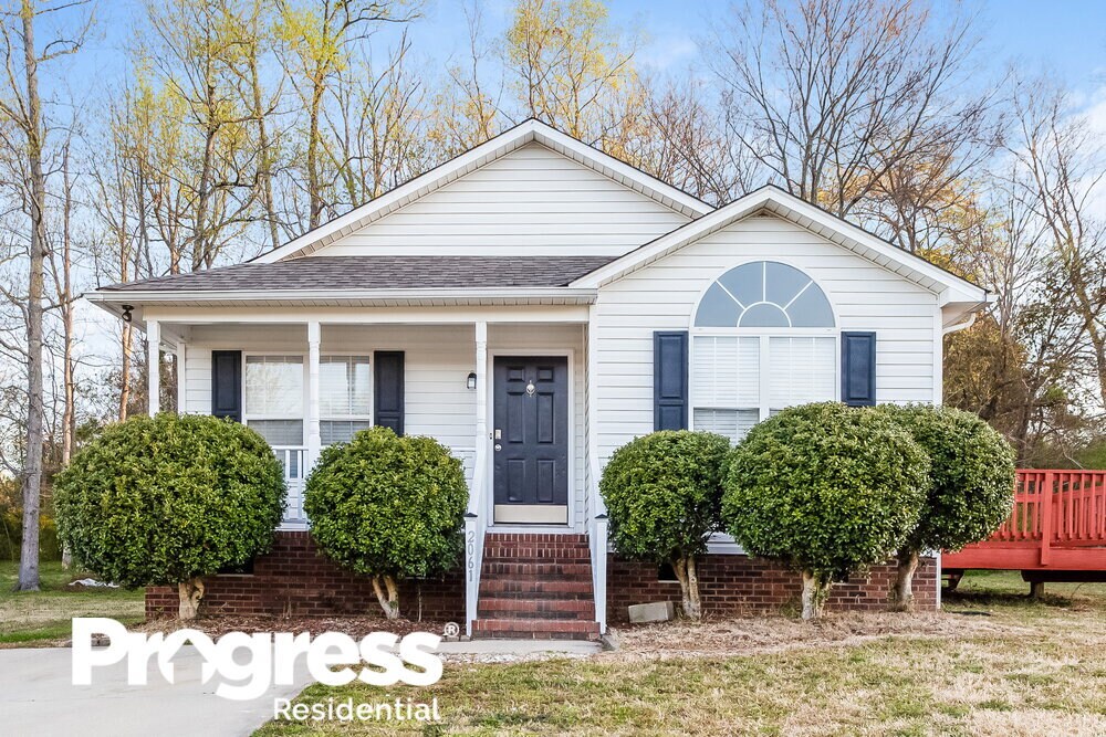 2061 Brantley Creek Dr, Kannapolis, NC 28083 House for Rent in
