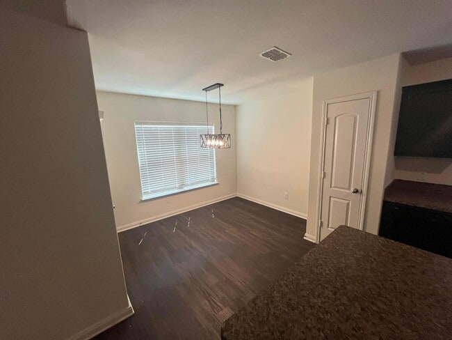 Foto del edificio - 14276 Greenhaw Ln