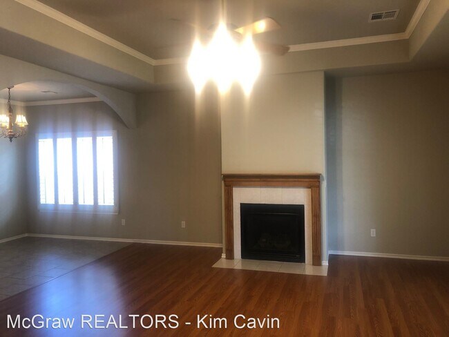Foto del edificio - 3 br, 2 bath House - 18609 E. 50th Place