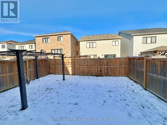 Building Photo - 7790 Buckeye Cres