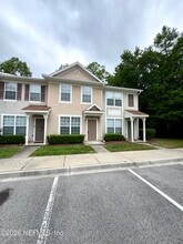 Building Photo - 8428 Thornbush Ct