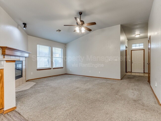 Foto del edificio - 3221 SW 103rd Pl