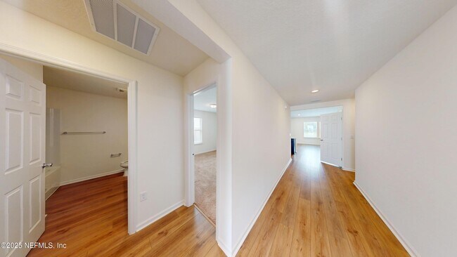 Building Photo - 11172 Stapleton Dr