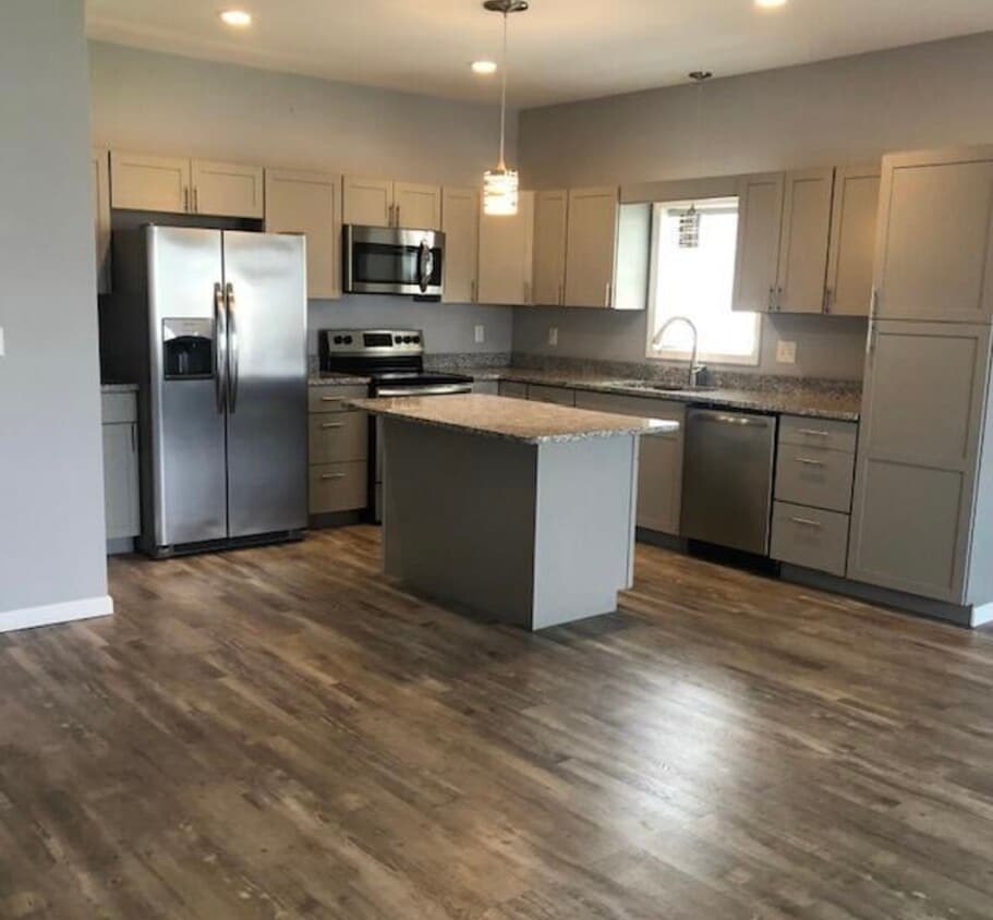 Foto principal - 230 Pulaski St