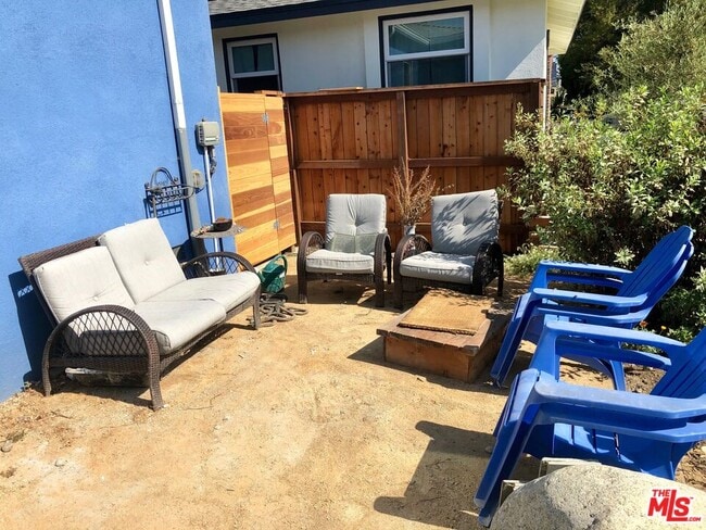 Building Photo - 1727 Franklin St