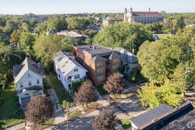 Aerial Photo - 427 Rockingham St