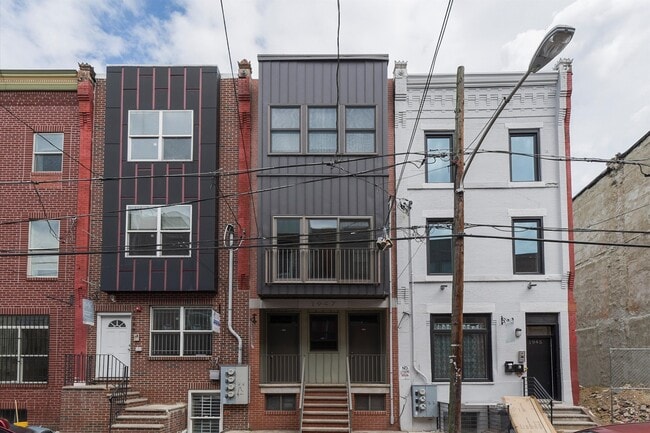Building Photo - 1947 N Gratz St