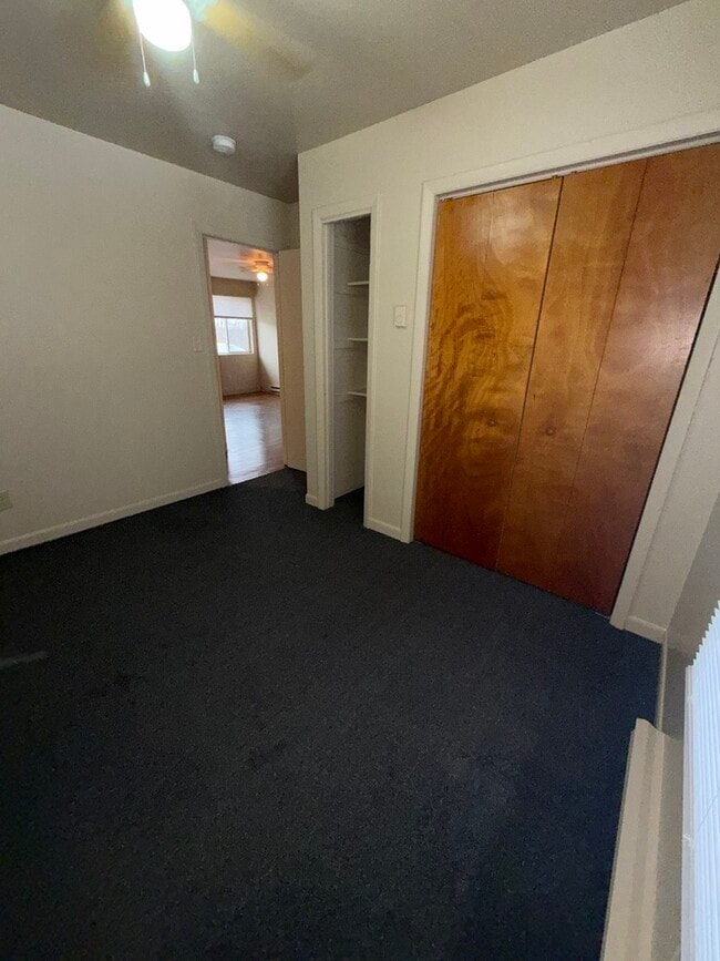 Foto del edificio - 25665 W Bridge St