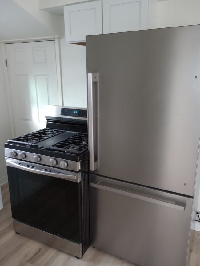 Building Photo - LEASE TO OWN $1800 MO