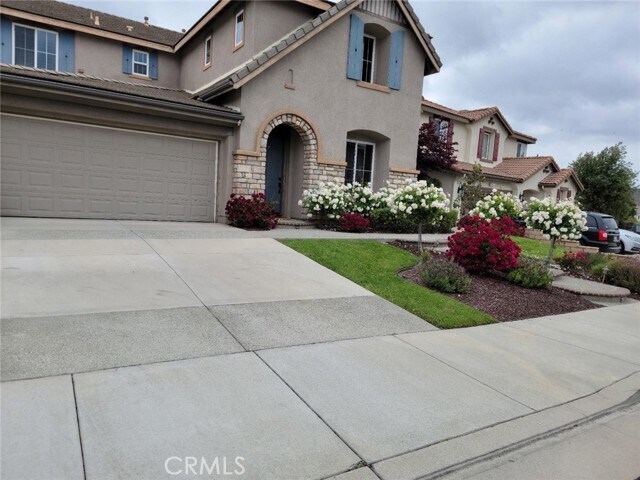 Building Photo - 37671 Botanica Pl
