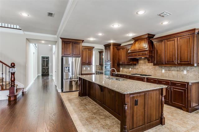 Building Photo - 2819 Annandale Dr