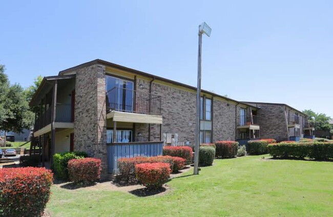 Building Photo - 1 bedroom in North Richland Hills TX 76180