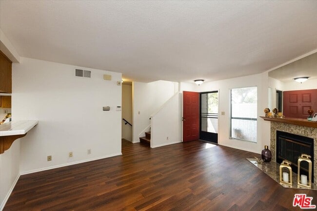 Foto del edificio - 279 E Glenarm St