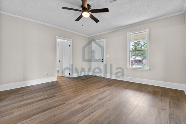 Building Photo - "Charming 3-Bedroom Home in Sumter with 2 Full Baths & Cozy 1169 Sq Ft Layout!"