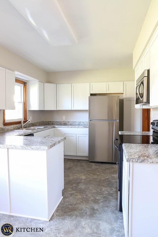 Cocina - 704 McCullum Ave
