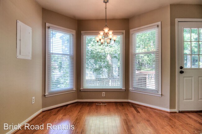 Building Photo - 3 br, 2 bath House - 2307 Cox Rd