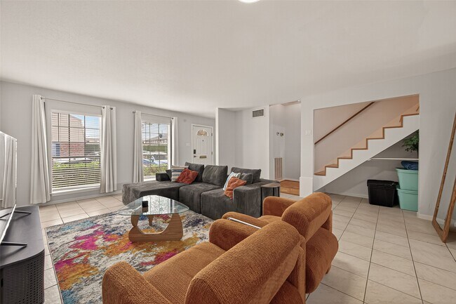 Foto del edificio - 6404 Burgoyne Rd