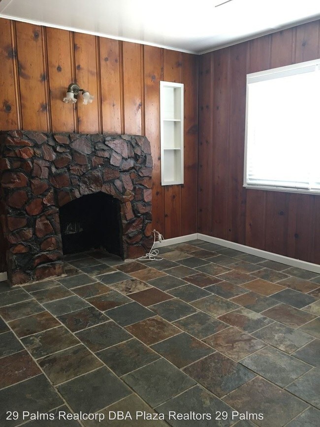 Building Photo - 6630 Adobe Rd