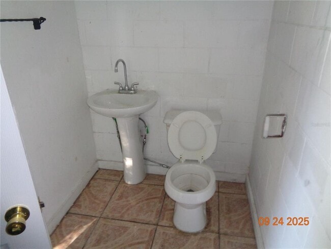 Foto del edificio - 235 Lake Gertie Rd
