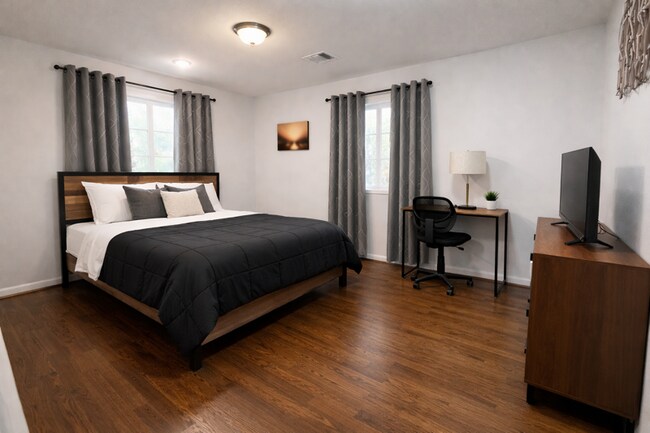 Foto del edificio - 317 E 39th St