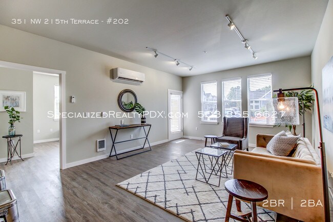 Foto del edificio - 351 NW 215th Terrace