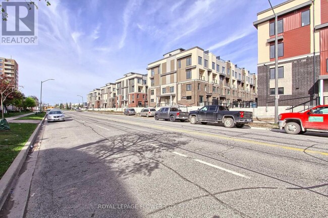Building Photo - 3550-3550 Colonial Dr