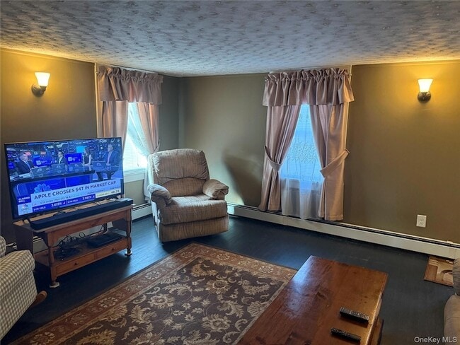 Foto del edificio - 6 Glenmere Ave