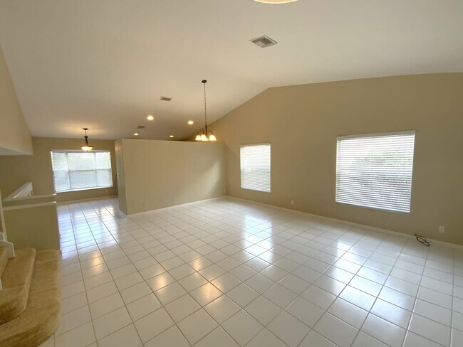 Building Photo - 18152 Blue Lake Way