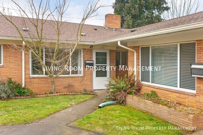 Foto del edificio - Remodeled 1BR/1BA in the Overlook Neighbor...