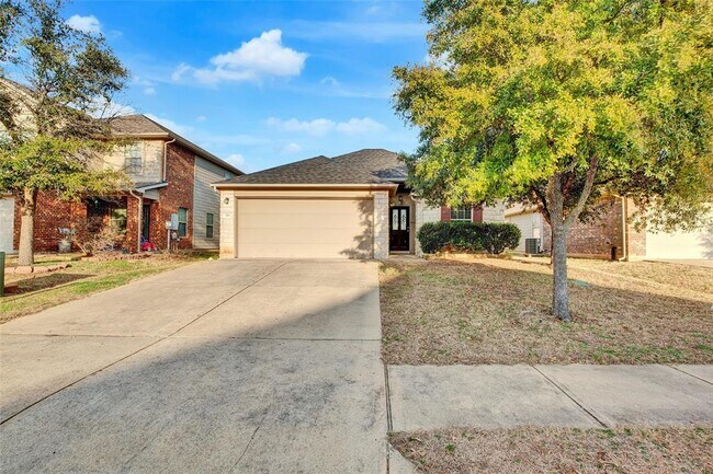 Building Photo - 356 Housefinch Loop