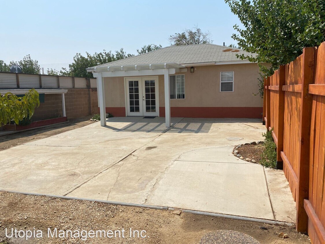 Foto principal - 1 br, 1 bath House - 35458 80th St. East